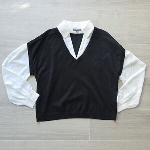 NWOT Adrianna Papell Black and White V-Neck Sweater